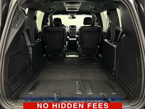 Used 2019 Dodge Grand Caravan GT FWD image 18