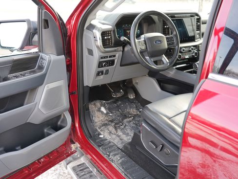 Used 2024 Ford F150 Lariat w/ Equipment Group 502A High image 15