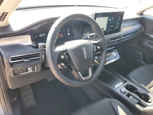 Certified 2024 Lincoln Corsair AWD w/ Equipment Group 101A image 13