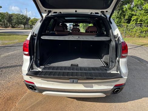 Used 2017 BMW X5 xDrive35d AWD/4WD image 9
