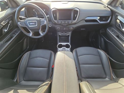 Used 2024 GMC Terrain AT4 w/ Infotainment Package II image 21