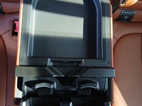 New 2026 BMW X5 xDrive50e image 17