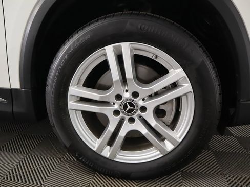 Certified 2022 Mercedes-Benz GLA 250 image 33