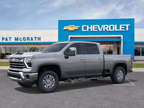 New 2026 Chevrolet Silverado 3500 LTZ w/ LTZ Convenience Package AWD/4WD image 2