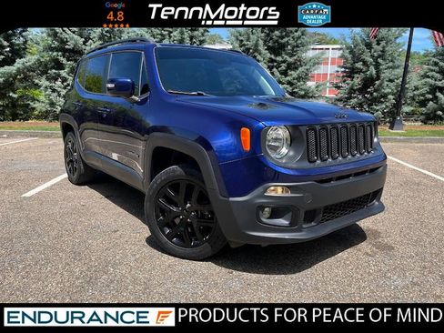 Used 2018 Jeep Renegade Altitude AWD/4WD image 3