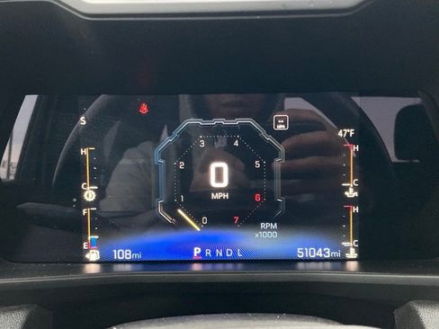 Used 2023 Chevrolet Colorado W/T image 16