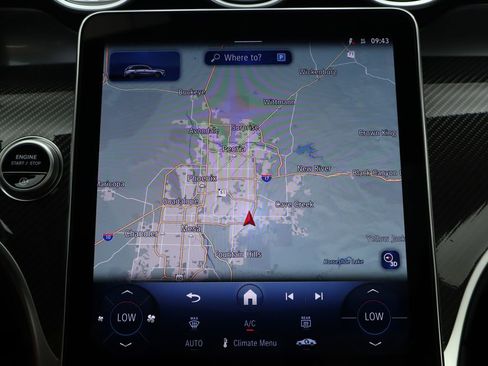 Certified 2025 Mercedes-Benz GLC 43 AMG 4MATIC image 16