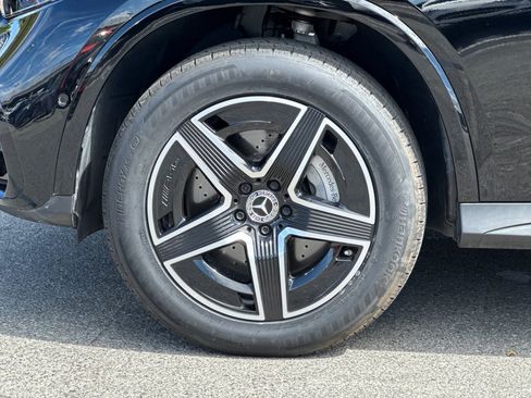 Certified 2024 Mercedes-Benz GLC 300 image 13