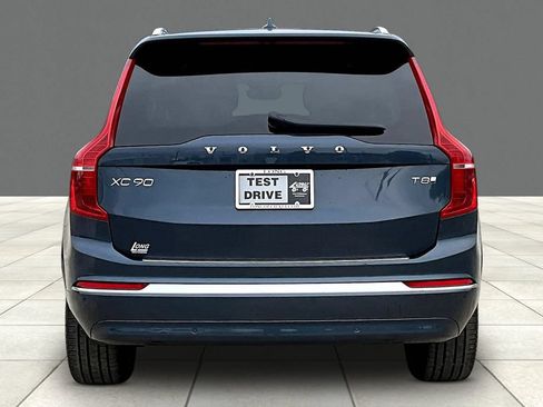 Used 2025 Volvo XC90 T8 Plus w/ Protection Package Premier AWD/4WD image 4
