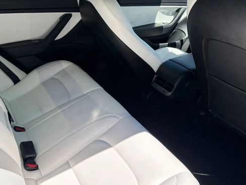Used 2019 Tesla Model 3 Performance AWD/4WD image 13