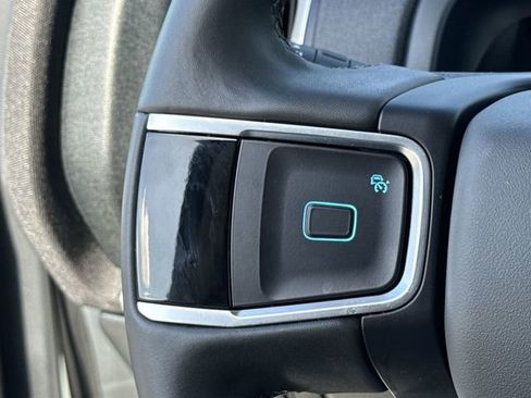 Used 2025 Ford Expedition Active image 41