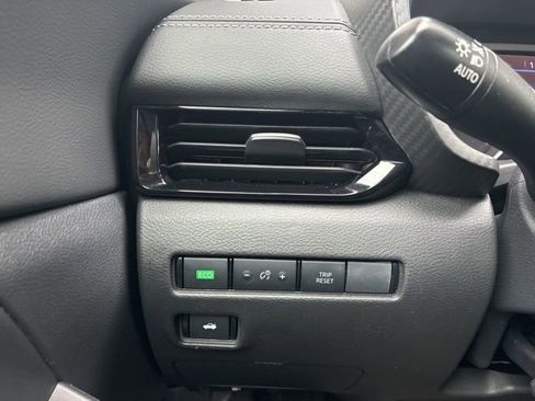 Used 2025 Nissan Sentra SV w/ All-Weather Package image 26