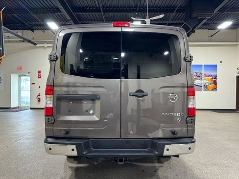 Used 2018 Nissan NV 3500 SL RWD image 6