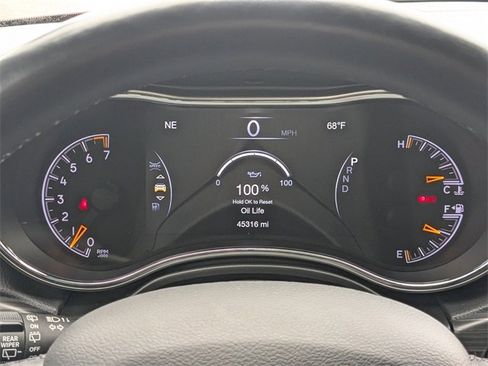 Used 2022 Jeep Grand Cherokee Laredo X image 26