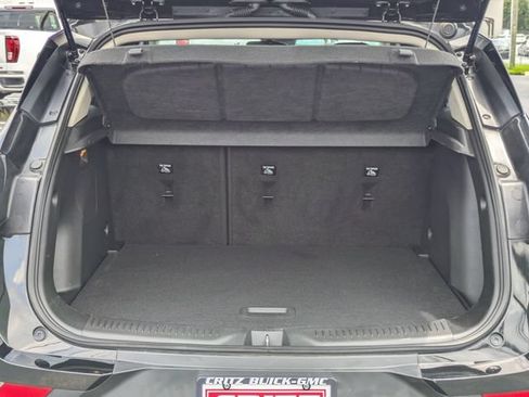 Used 2023 Buick Encore GX Preferred w/ Cold Weather Comfort Package FWD image 13