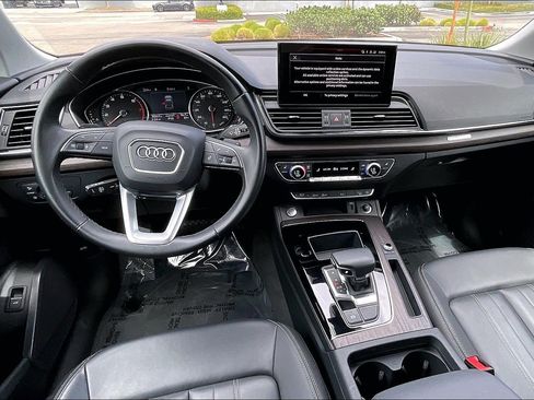 Used 2023 Audi Q5 2.0T Premium w/ Convenience Package AWD/4WD image 15