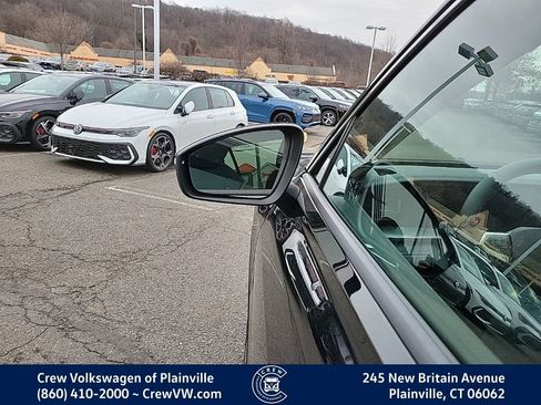 New 2026 Volkswagen Tiguan SE image 26