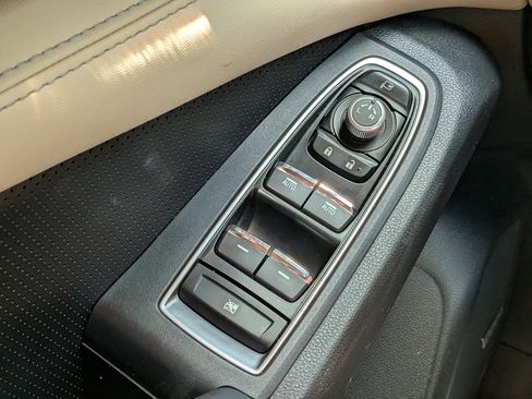 Certified 2021 Subaru Ascent Touring AWD/4WD image 23