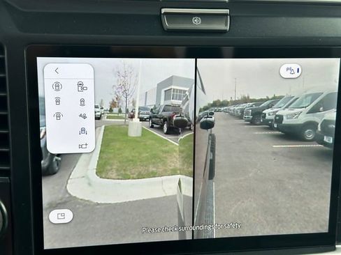 Used 2025 Ford F250 Platinum image 29