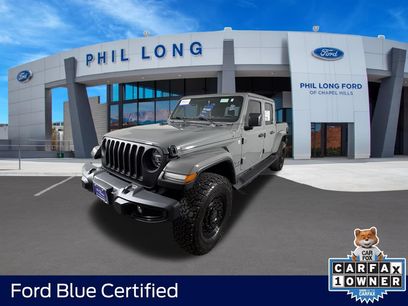 Used 2022 Jeep Gladiator Overland w/ Popular Equipment Package