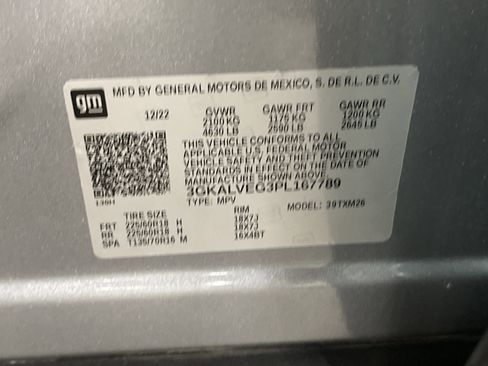 Used 2023 GMC Terrain SLT image 28