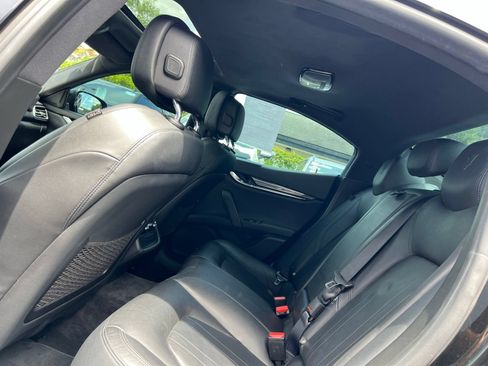 Used 2019 Maserati Ghibli RWD image 49