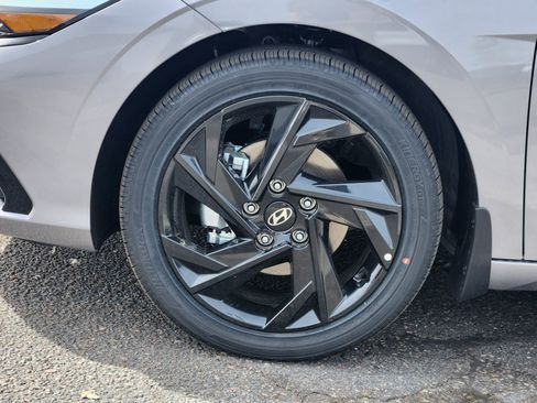 New 2026 Hyundai Elantra SEL Sport Premium FWD image 7