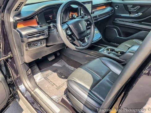 Used 2021 Lincoln Corsair Reserve w/ Sport Package image 10