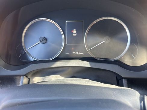 Used 2021 Lexus IS 300 w/ Comfort Package image 6