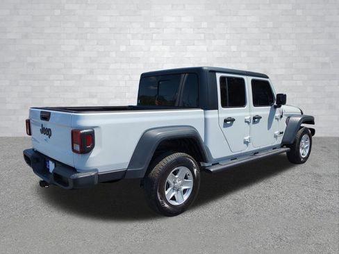 Used 2023 Jeep Gladiator Sport AWD/4WD image 5