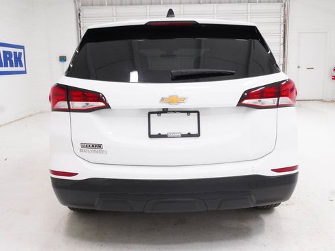 Used 2022 Chevrolet Equinox LS w/ LS Convenience Package FWD image 6