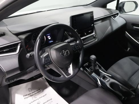 Used 2022 Toyota Corolla SE image 14