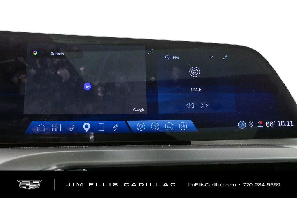 Certified 2026 Cadillac Vistiq Luxury w/ LPO, Floor Liner Package AWD/4WD image 13