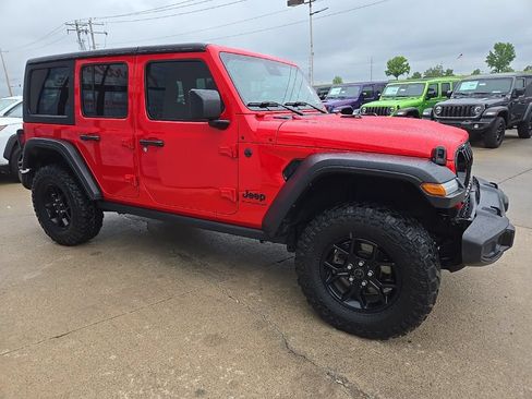 Used 2024 Jeep Wrangler Unlimited Sport AWD/4WD image 13