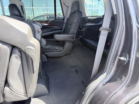 Used 2015 Cadillac Escalade Premium AWD/4WD image 26