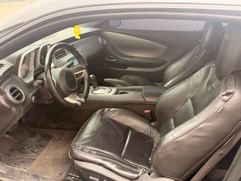 Used 2010 Chevrolet Camaro SS w/ RS Package RWD image 8