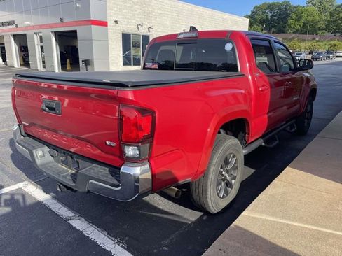 Used 2020 Toyota Tacoma SR5 RWD image 14
