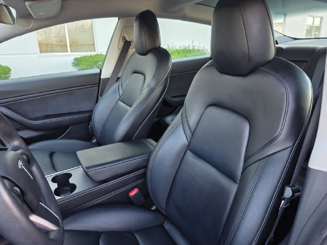 Used 2021 Tesla Model 3 Long Range AWD/4WD image 28
