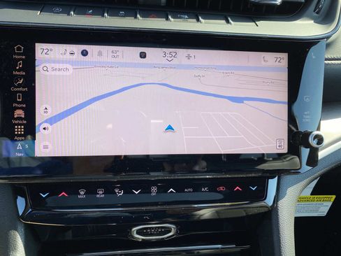 New 2026 Jeep Grand Cherokee Altitude image 10