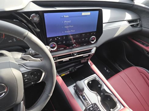 New 2026 Lexus RX 350 F Sport w/ Convenience Package AWD/4WD image 19