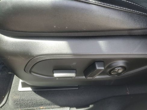 Used 2025 Jeep Grand Cherokee Altitude AWD/4WD image 13