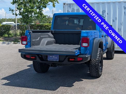 Used 2023 Jeep Gladiator Mojave w/ Cold Weather Group AWD/4WD image 13
