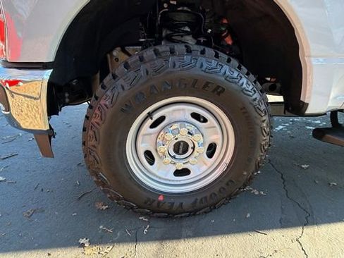 New 2026 Ford F250 XL w/ XL Off-Road Package AWD/4WD image 10