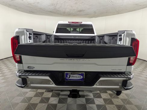 New 2026 GMC Sierra 2500 SLE w/ SLE Value Package; AWD/4WD image 9