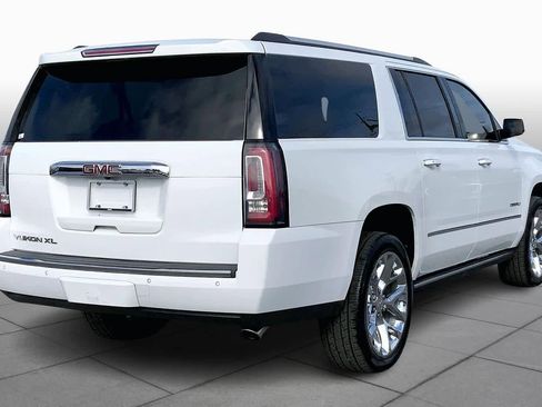 Used 2019 GMC Yukon XL Denali w/ Denali Ultimate Package image 12