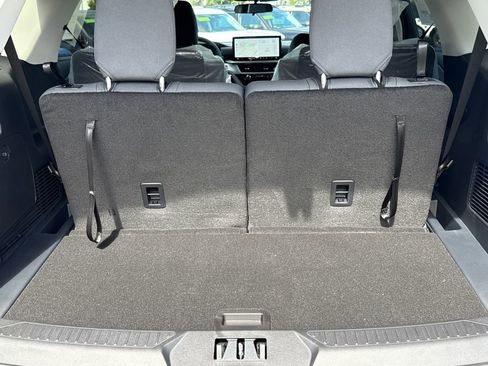 New 2026 Ford Explorer Active image 20