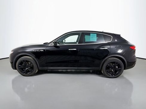 Used 2018 Maserati Levante image 4
