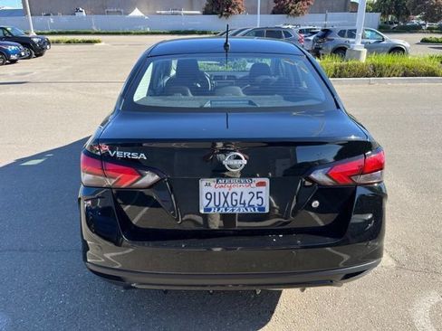 Used 2025 Nissan Versa S w/ Trunk Package FWD image 6