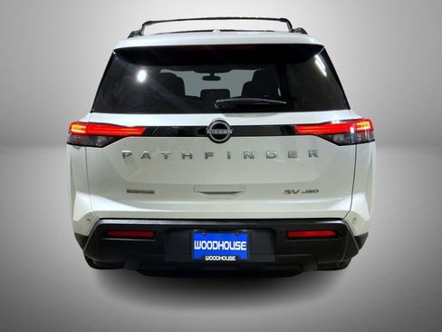 Used 2024 Nissan Pathfinder SV w/ Lighting Package (N92) AWD/4WD image 6