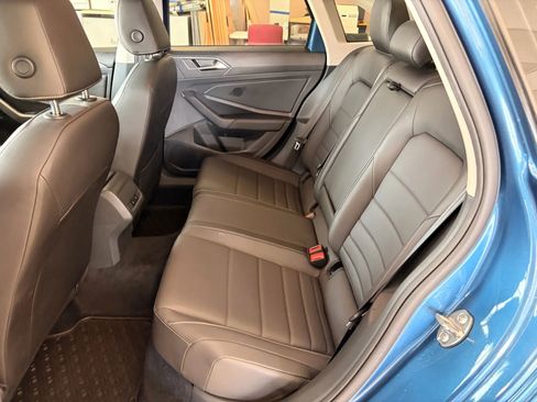 Used 2021 Volkswagen Jetta SEL image 14